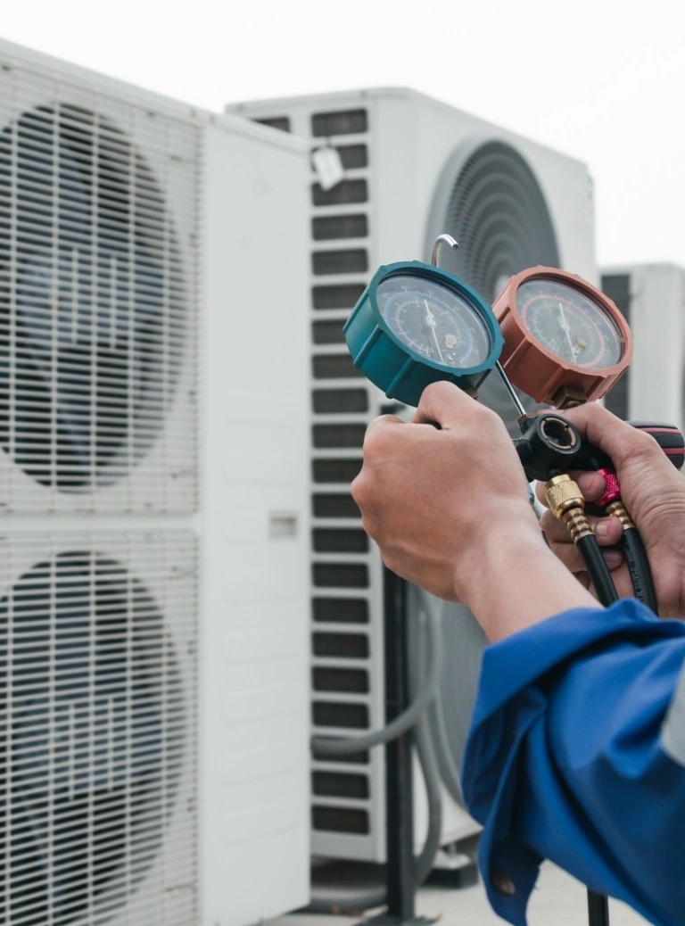 Mierzenie ciśnienia w&nbsp;pompie ciepła